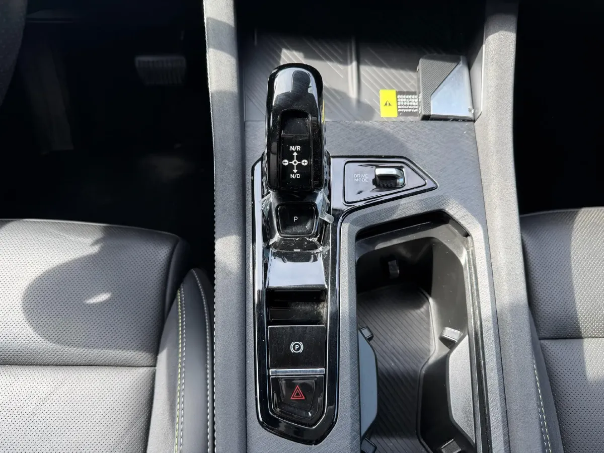 2023 MAXUS G50 1.5T 181HP L4 7DCT,autocango,china used car exporter,china ev exporter,chinese used car exporter,chinese used ev exporter