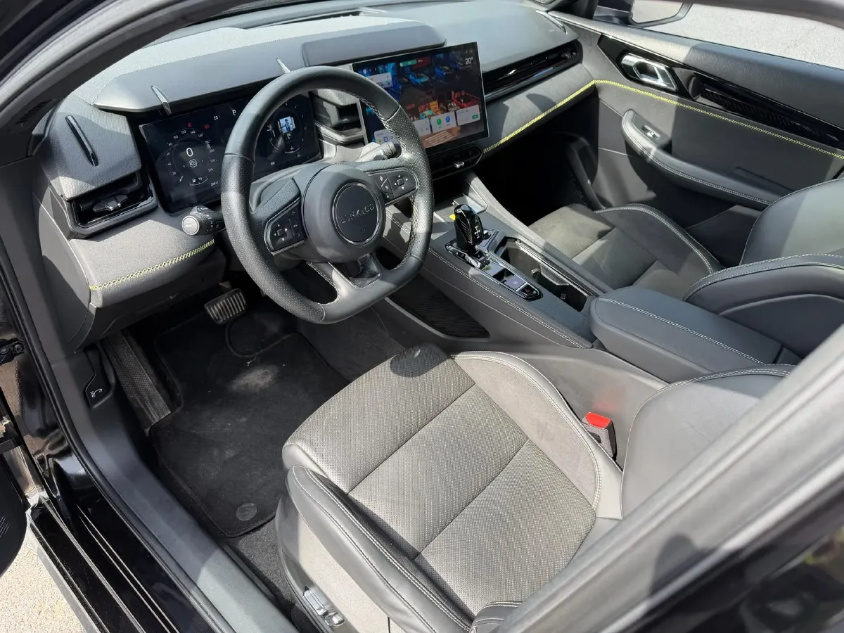 2023 MAXUS G50 1.5T 181HP L4 7DCT,autocango,china used car exporter,china ev exporter,chinese used car exporter,chinese used ev exporter