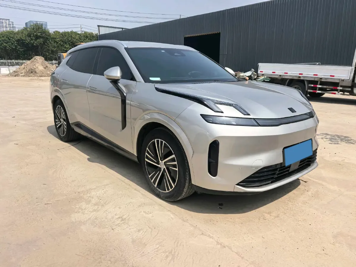 2023 LYNK&CO 08 EM-P 1.5T 163HP L4 3DHT PHEV 21.2KWH,autocango,china used car exporter,china ev exporter,chinese used car exporter,chinese used ev exporter