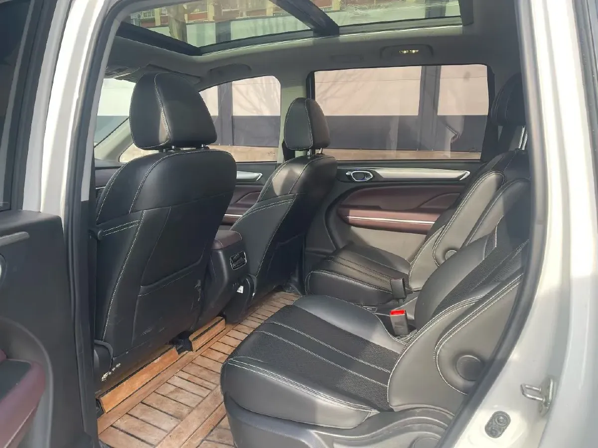 2023 GAC Trumpchi M6 1.5T 177HP L4 7DCT,autocango,china used car exporter,china ev exporter,chinese used car exporter,chinese used ev exporter