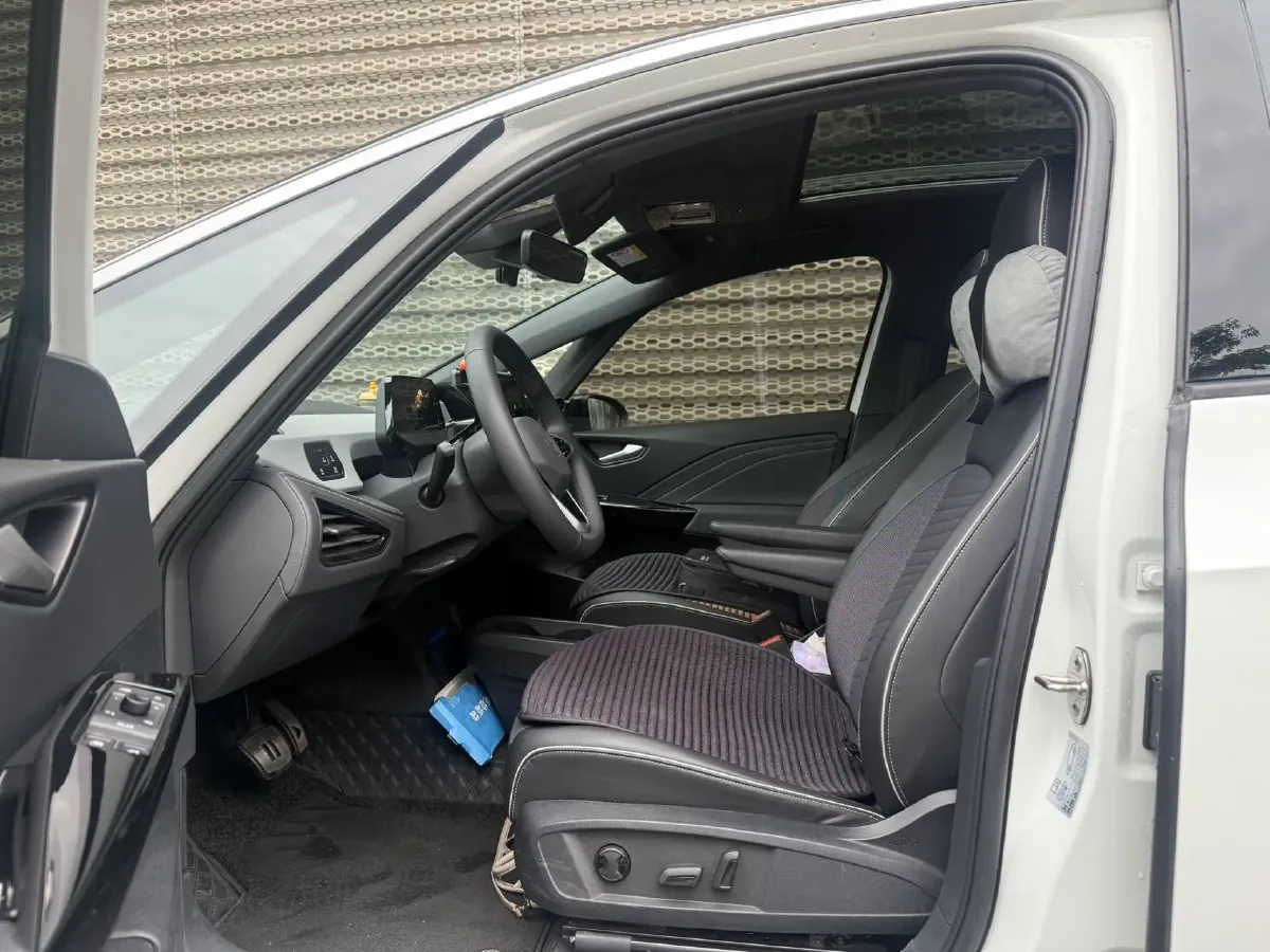 2024 Volkswagen ID.3 BEV 52.8KWH,autocango,china used car exporter,china ev exporter,chinese used car exporter,chinese used ev exporter