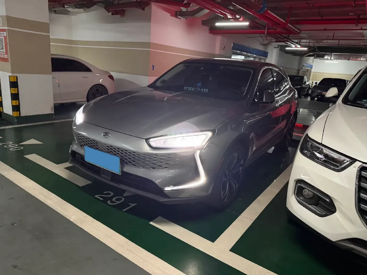2020 SERES SF5 Range Extended 112HP REEV 35KWH,autocango,china used car exporter,china ev exporter,chinese used car exporter,chinese used ev exporter