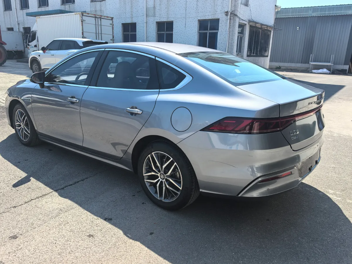 2021 Haval F7 1.5T 169HP L4 7DCT,autocango,china used car exporter,china ev exporter,chinese used car exporter,chinese used ev exporter