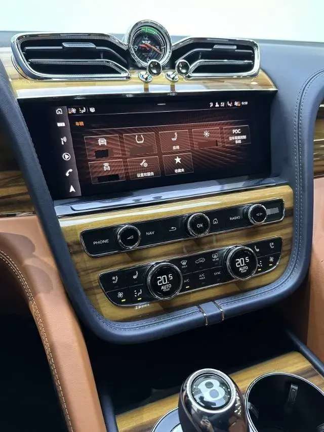 2021 Bentley Bentayga 4.0T 550HP V8 8AT,autocango,china used car exporter,china ev exporter,chinese used car exporter,chinese used ev exporter