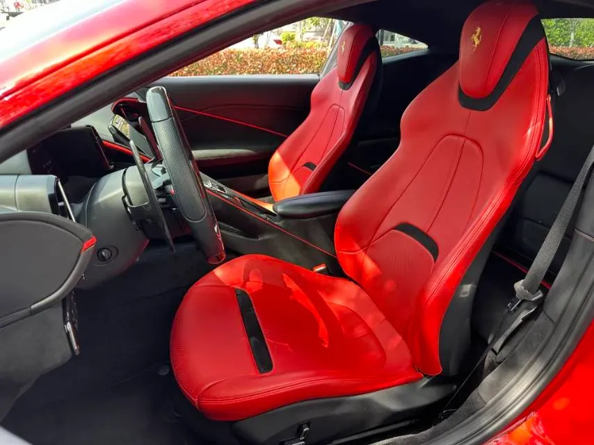 2020 Ferrari Roma 3.9T 620HP V8 8DCT,autocango,china used car exporter,china ev exporter,chinese used car exporter,chinese used ev exporter