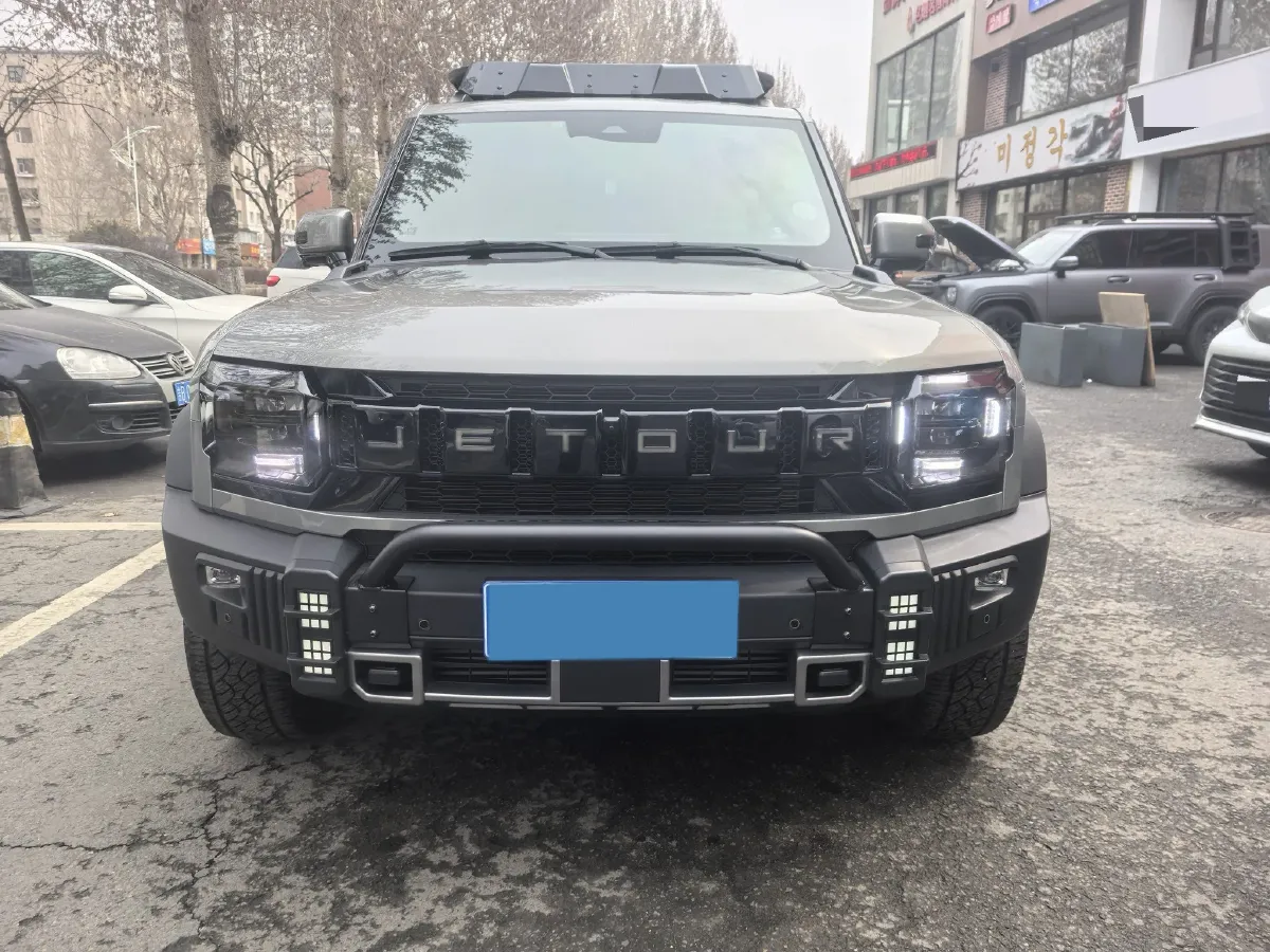 2023 Jetour Traveller 2.0T 254HP L4 7DCT,autocango,china used car exporter,china ev exporter,chinese used car exporter,chinese used ev exporter