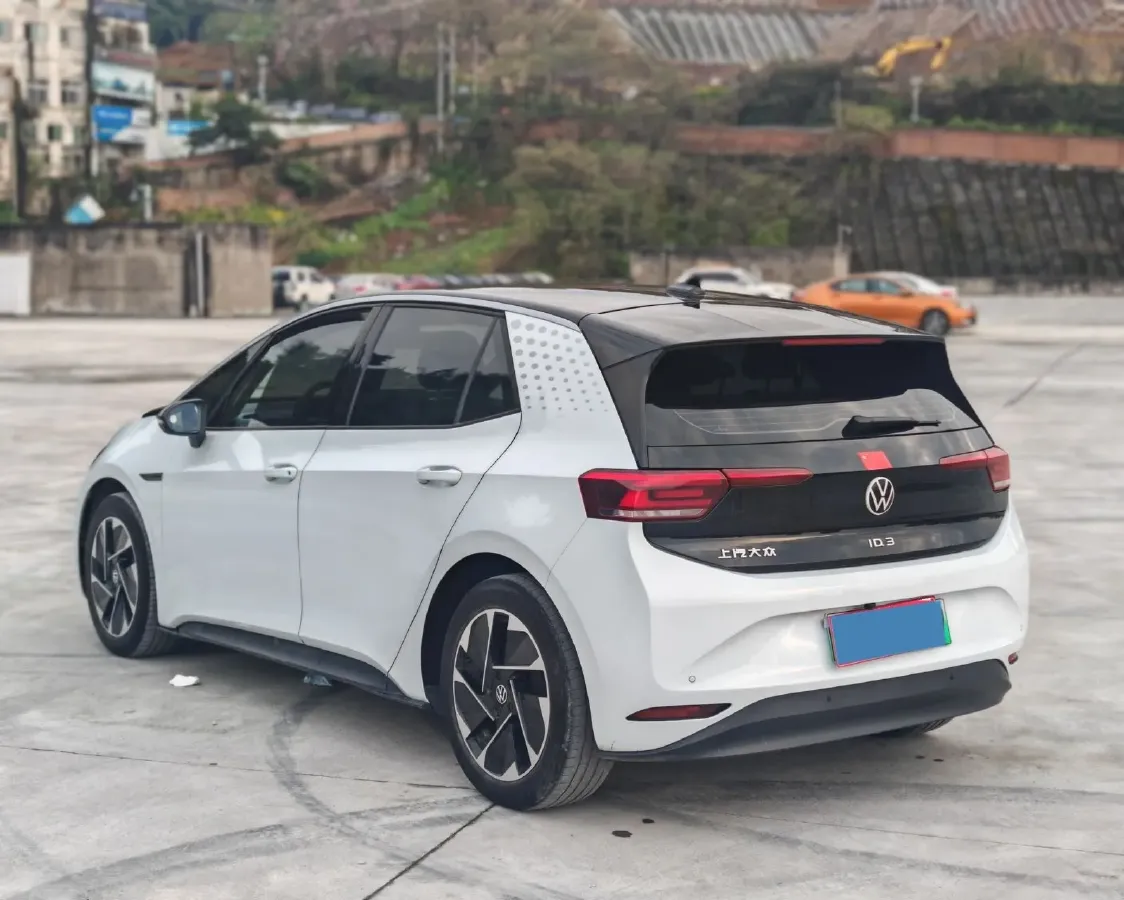 2023 Volkswagen ID.3 BEV 52.8KWH,autocango,china used car exporter,china ev exporter,chinese used car exporter,chinese used ev exporter
