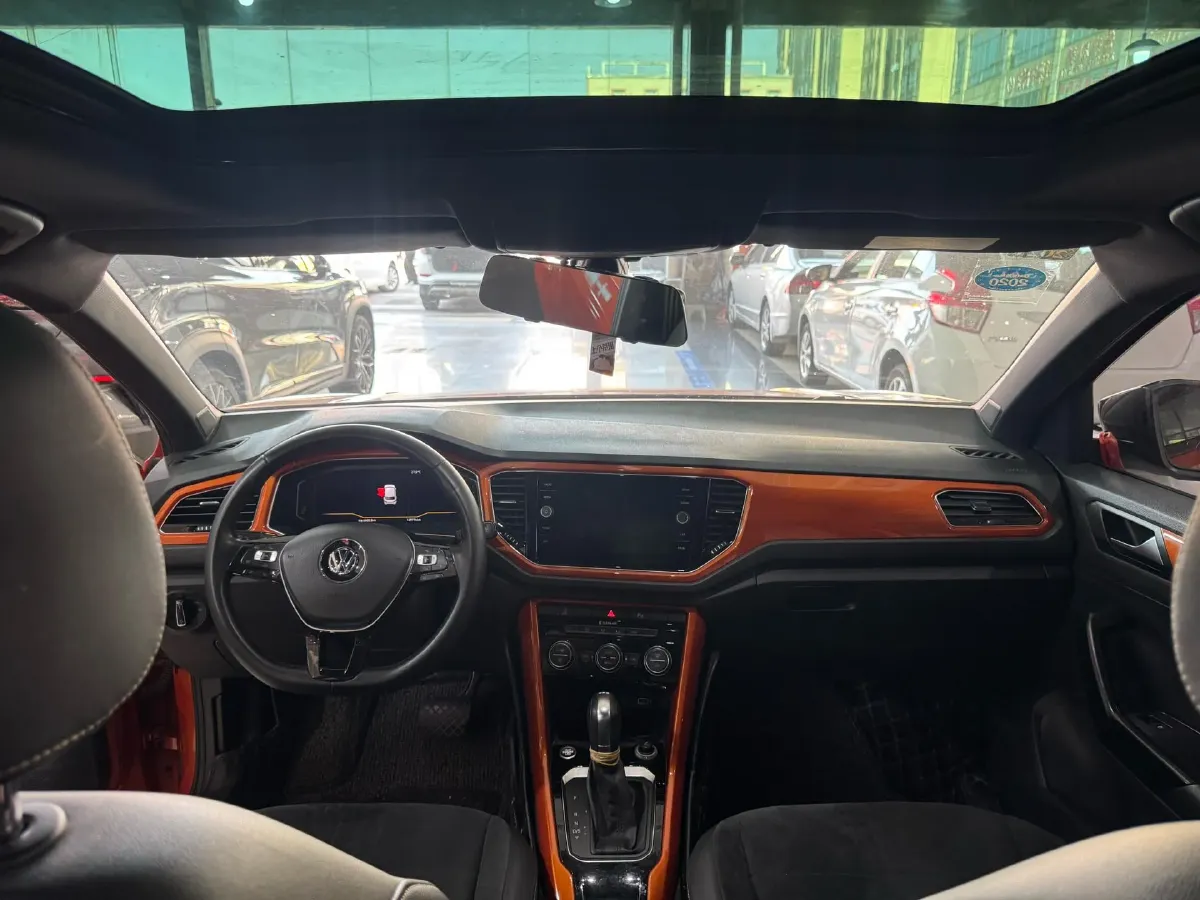 2018 Jeep Renegade 2.0L 155HP L4 9AT,autocango,china used car exporter,china ev exporter,chinese used car exporter,chinese used ev exporter