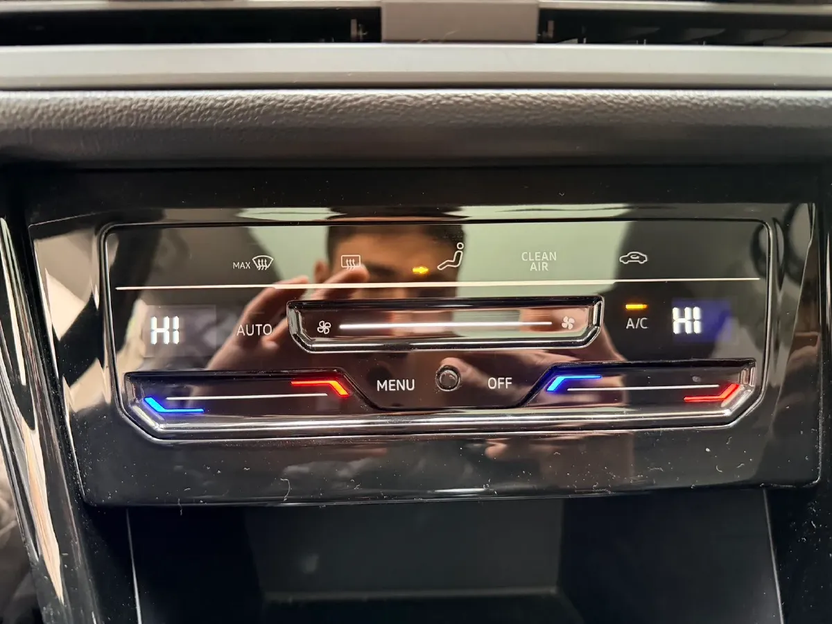 2022 Volkswagen Tayron 1.4T 150HP L4 7DCT,autocango,china used car exporter,china ev exporter,chinese used car exporter,chinese used ev exporter