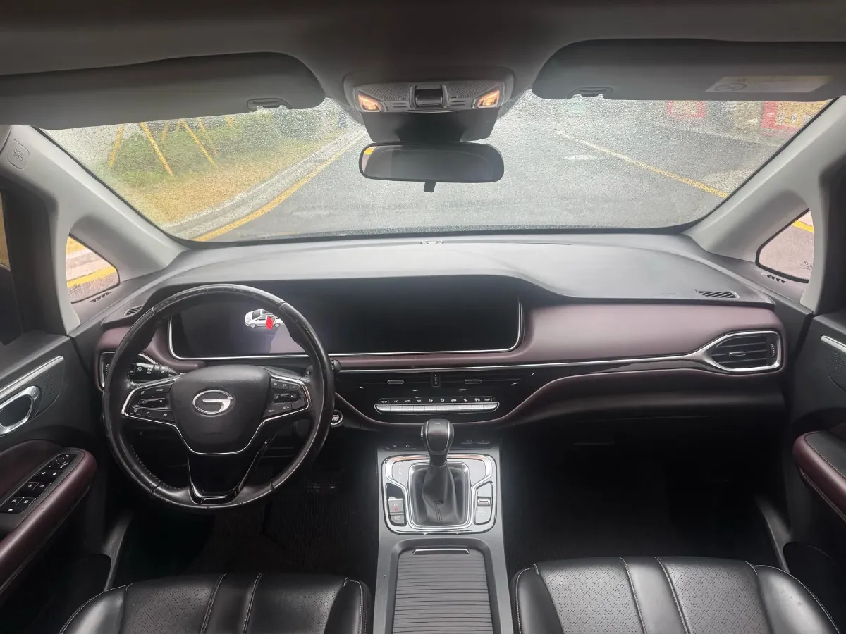 2021 GAC Trumpchi M6 1.5T 169HP L4 7DCT,autocango,china used car exporter,china ev exporter,chinese used car exporter,chinese used ev exporter