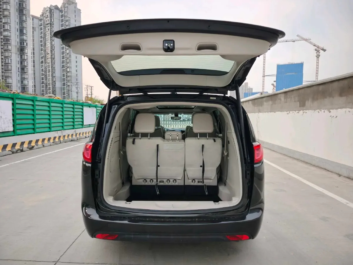 2018 Chrysler Pacifica 3.6L 245HP V6 E-CVT PHEV 16KWH,autocango,china used car exporter,china ev exporter,chinese used car exporter,chinese used ev exporter