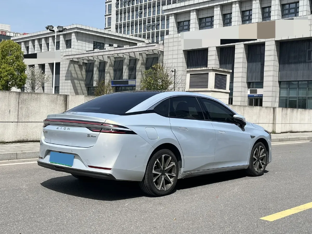 2022 ChangAn Oshan Z6 1.5T 170HP L4 6TCT PHEV 28.4KWH,autocango,china used car exporter,china ev exporter,chinese used car exporter,chinese used ev exporter