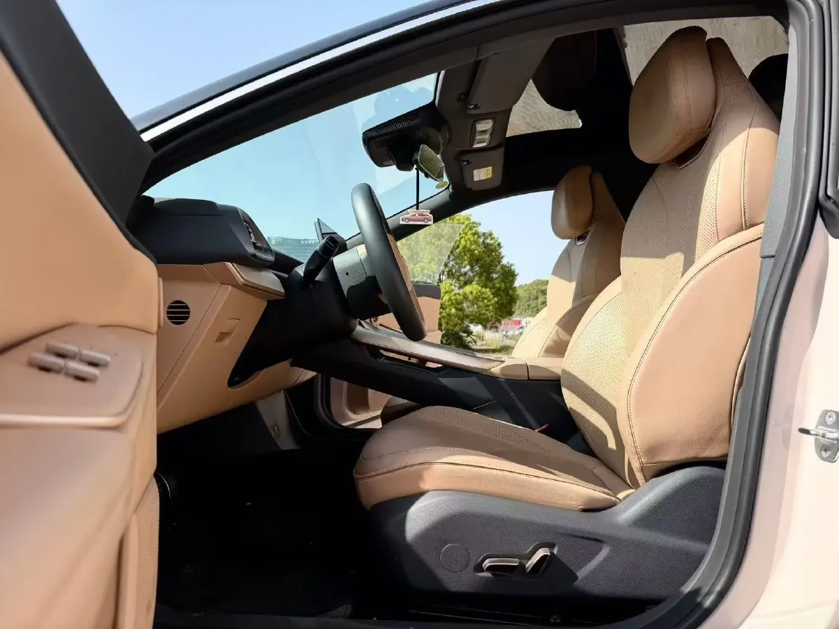 2025 ARCFOX αS5 BEV,autocango,china used car exporter,china ev exporter,chinese used car exporter,chinese used ev exporter