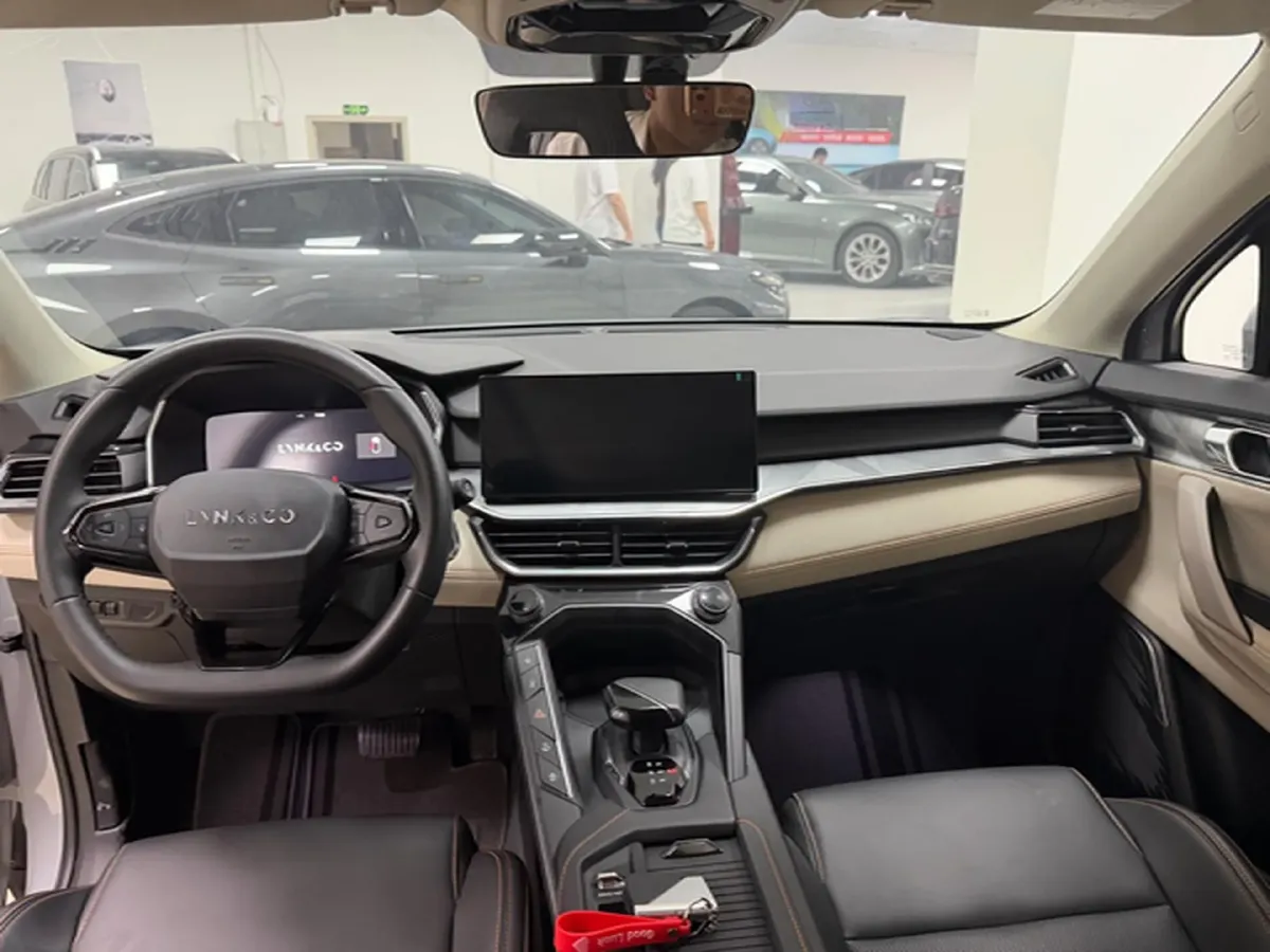 2023 LYNK&CO 03 2.0T 254HP L4 7DCT,autocango,china used car exporter,china ev exporter,chinese used car exporter,chinese used ev exporter