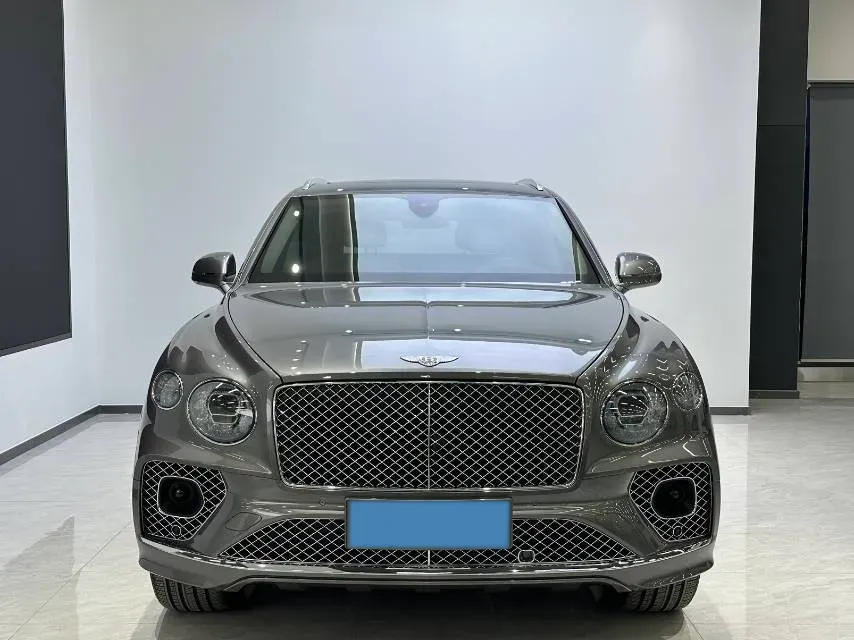 2021 Bentley Bentayga 4.0T 550HP V8 8AT,autocango,china used car exporter,china ev exporter,chinese used car exporter,chinese used ev exporter