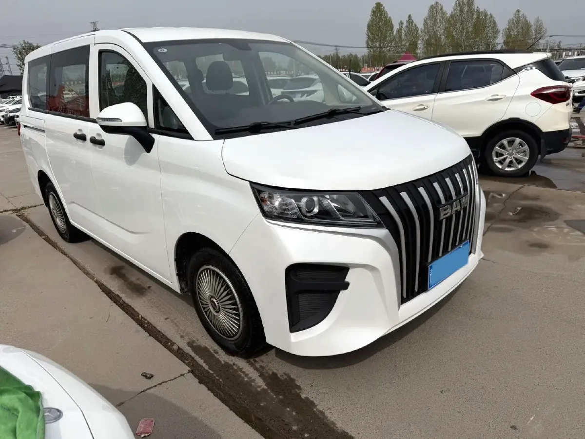 2023 BAW RuiSheng Trump M7 1.6L 124HP L4 5MT,autocango,china used car exporter,china ev exporter,chinese used car exporter,chinese used ev exporter