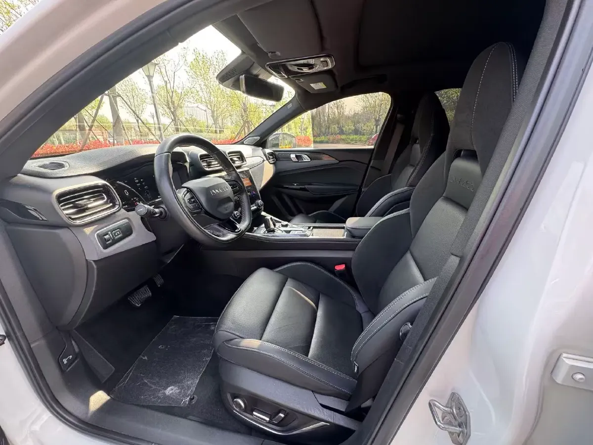 2022 LYNK&CO 03 1.5T 180HP L3 7DCT,autocango,china used car exporter,china ev exporter,chinese used car exporter,chinese used ev exporter