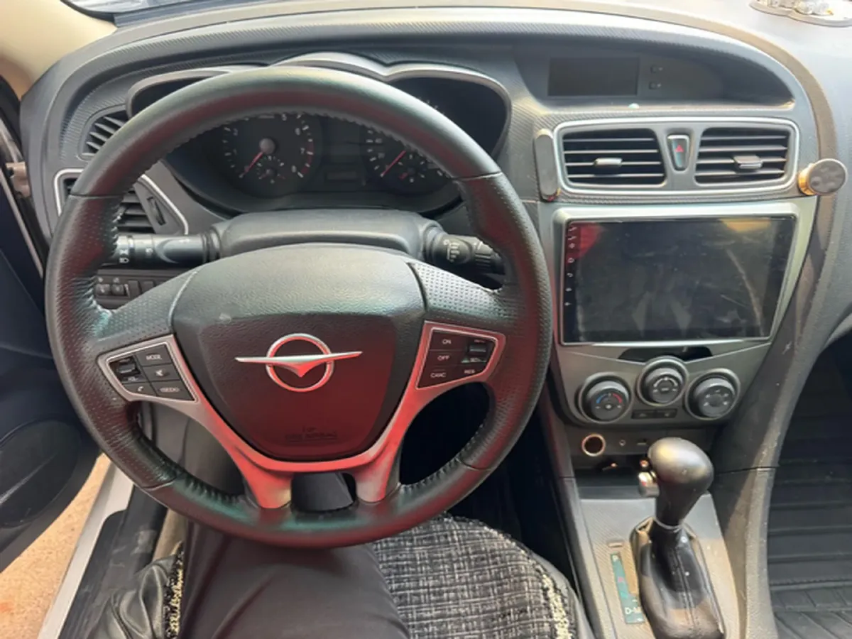 2015 HaiMa Family 1.5T 156HP L4 6AT,autocango,china used car exporter,china ev exporter,chinese used car exporter,chinese used ev exporter