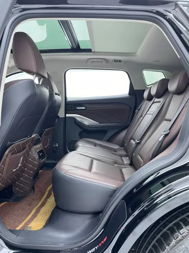 2021 WEY VV6 2.0T 227HP L4 7DCT,autocango,china used car exporter,china ev exporter,chinese used car exporter,chinese used ev exporter