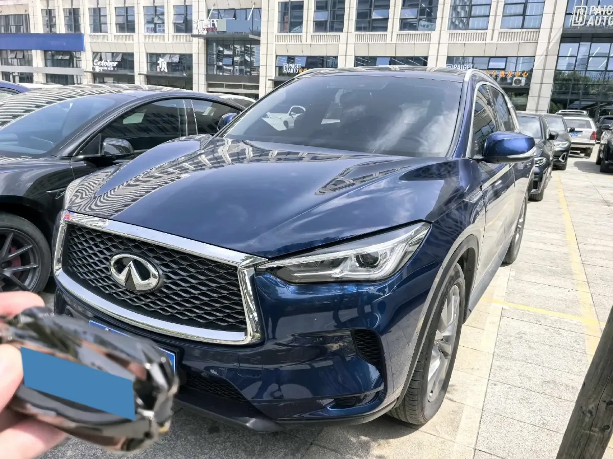 2020 Infiniti QX50 2.0T 245HP L4 CVT,autocango,china used car exporter,china ev exporter,chinese used car exporter,chinese used ev exporter