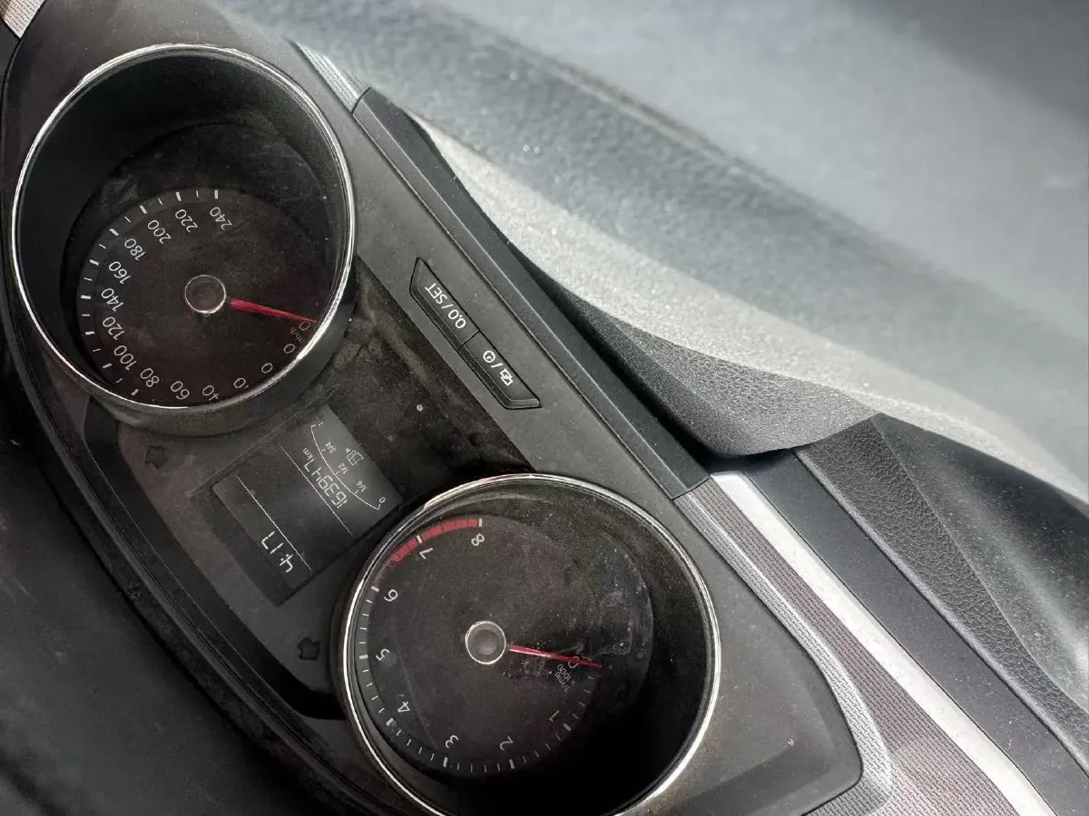 2018 Volkswagen Bora 1.5L 110HP L4 5MT,autocango,china used car exporter,china ev exporter,chinese used car exporter,chinese used ev exporter