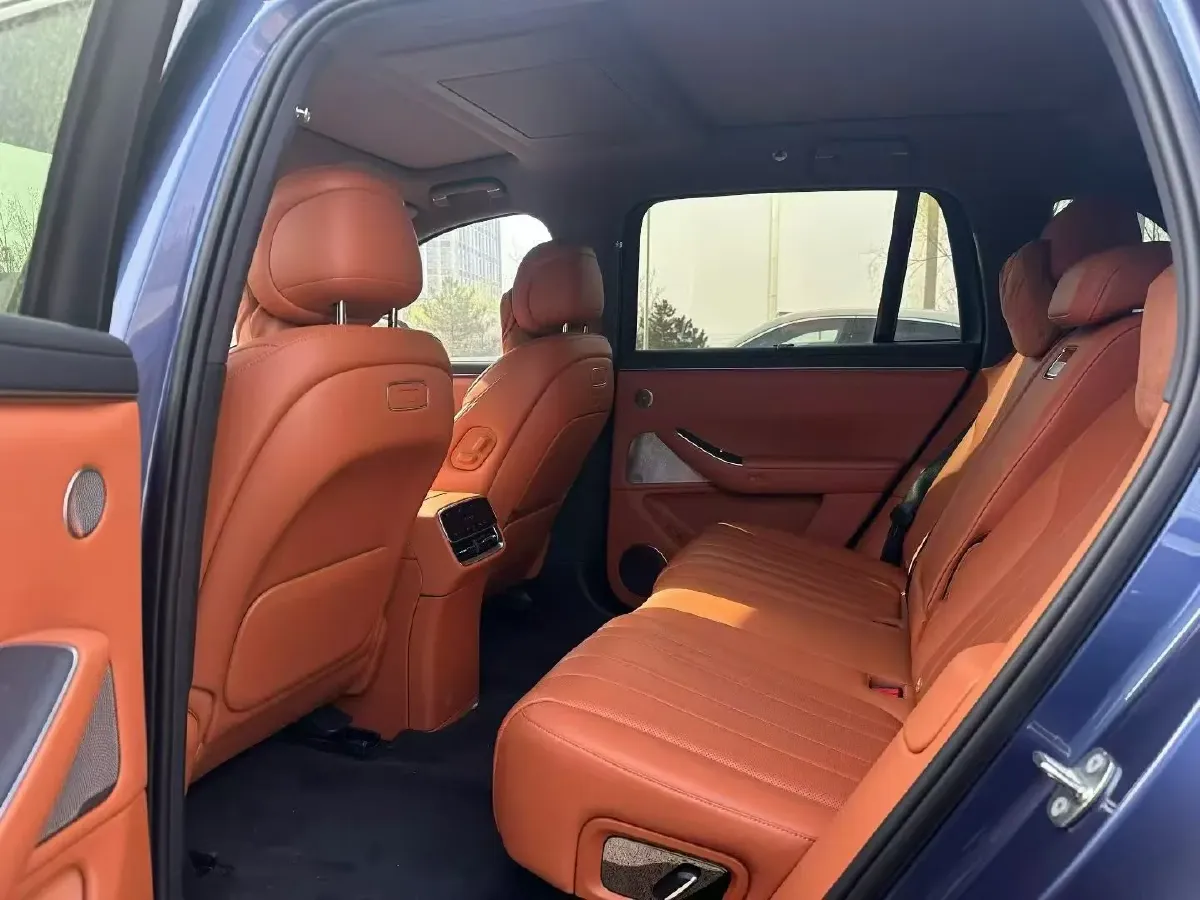 2026 AITO AITO M7 REEV 160HP REEV,autocango,china used car exporter,china ev exporter,chinese used car exporter,chinese used ev exporter