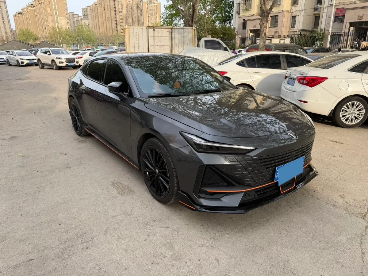 2023 ChangAn UNI-V 1.5T 188HP L4 7DCT,autocango,china used car exporter,china ev exporter,chinese used car exporter,chinese used ev exporter