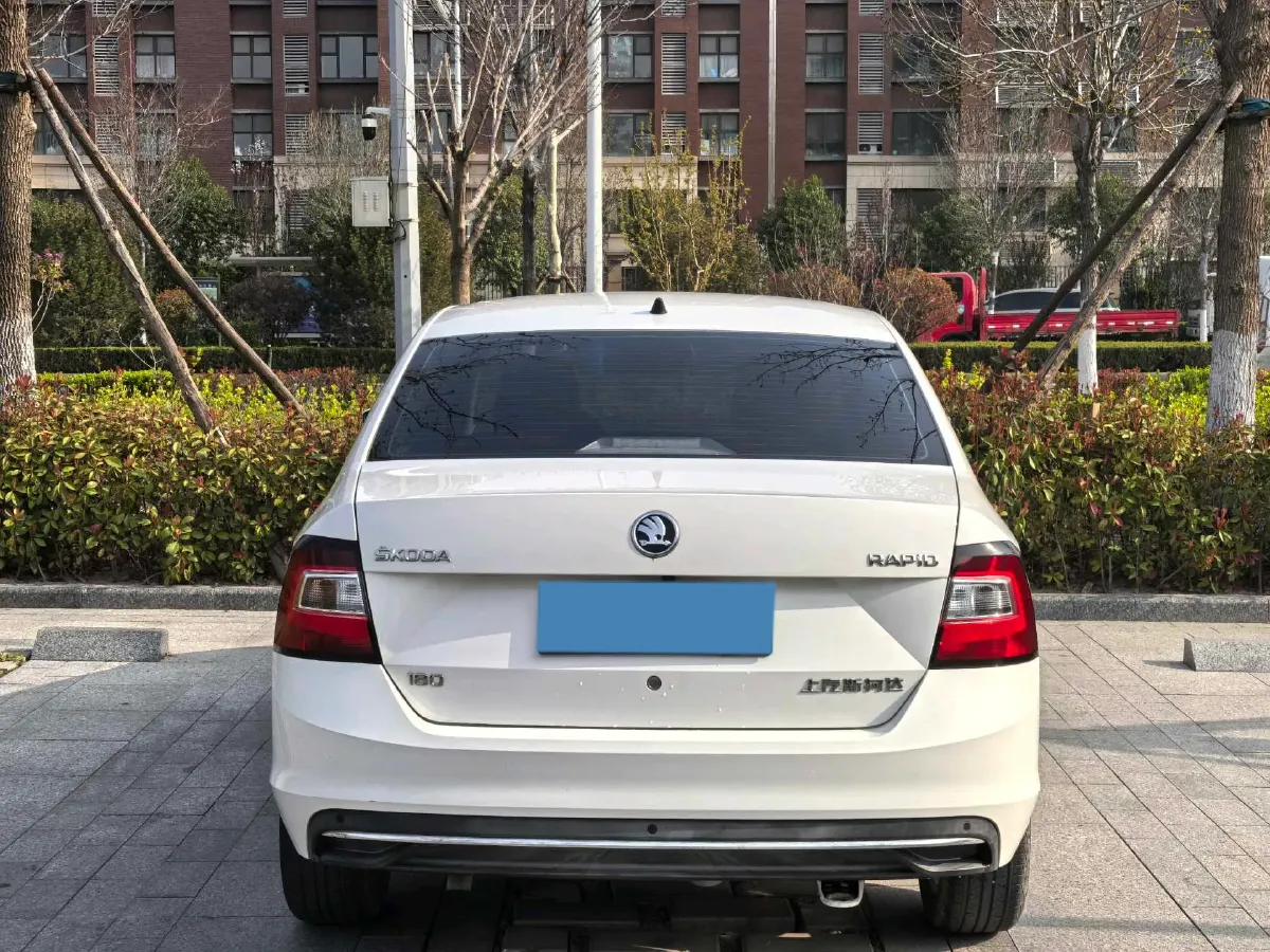 2018 Skoda Rapid 1.6L 110HP L4 6AT,autocango,china used car exporter,china ev exporter,chinese used car exporter,chinese used ev exporter