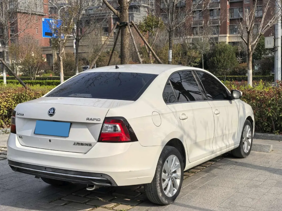 2018 Skoda Rapid 1.6L 110HP L4 6AT,autocango,china used car exporter,china ev exporter,chinese used car exporter,chinese used ev exporter