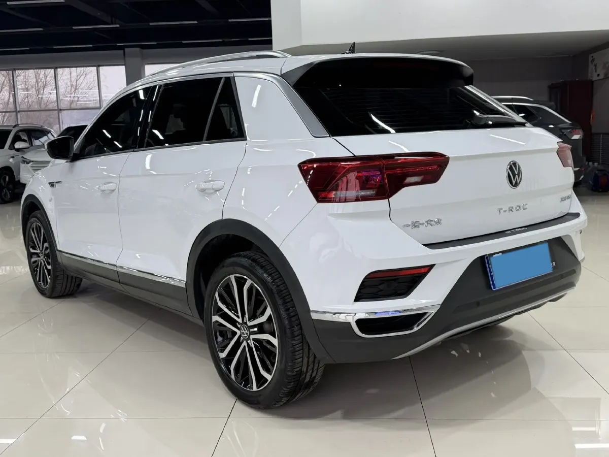 2022 Volkswagen T-Roc 1.4T 150HP L4 7DCT,autocango,china used car exporter,china ev exporter,chinese used car exporter,chinese used ev exporter