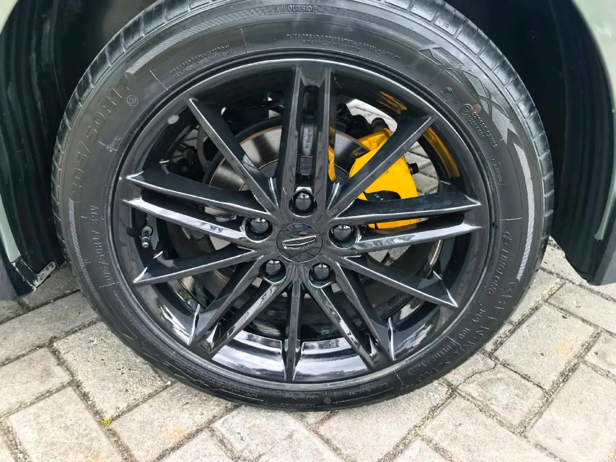 2022 Geely Binray 1.5T 181HP L4 7DCT,autocango,china used car exporter,china ev exporter,chinese used car exporter,chinese used ev exporter