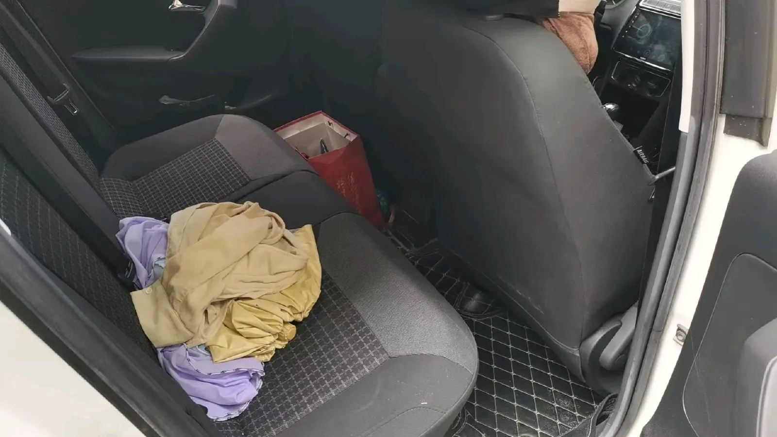 2018 Chery Tiggo 7 1.5T 156HP L4 6DCT,autocango,china used car exporter,china ev exporter,chinese used car exporter,chinese used ev exporter