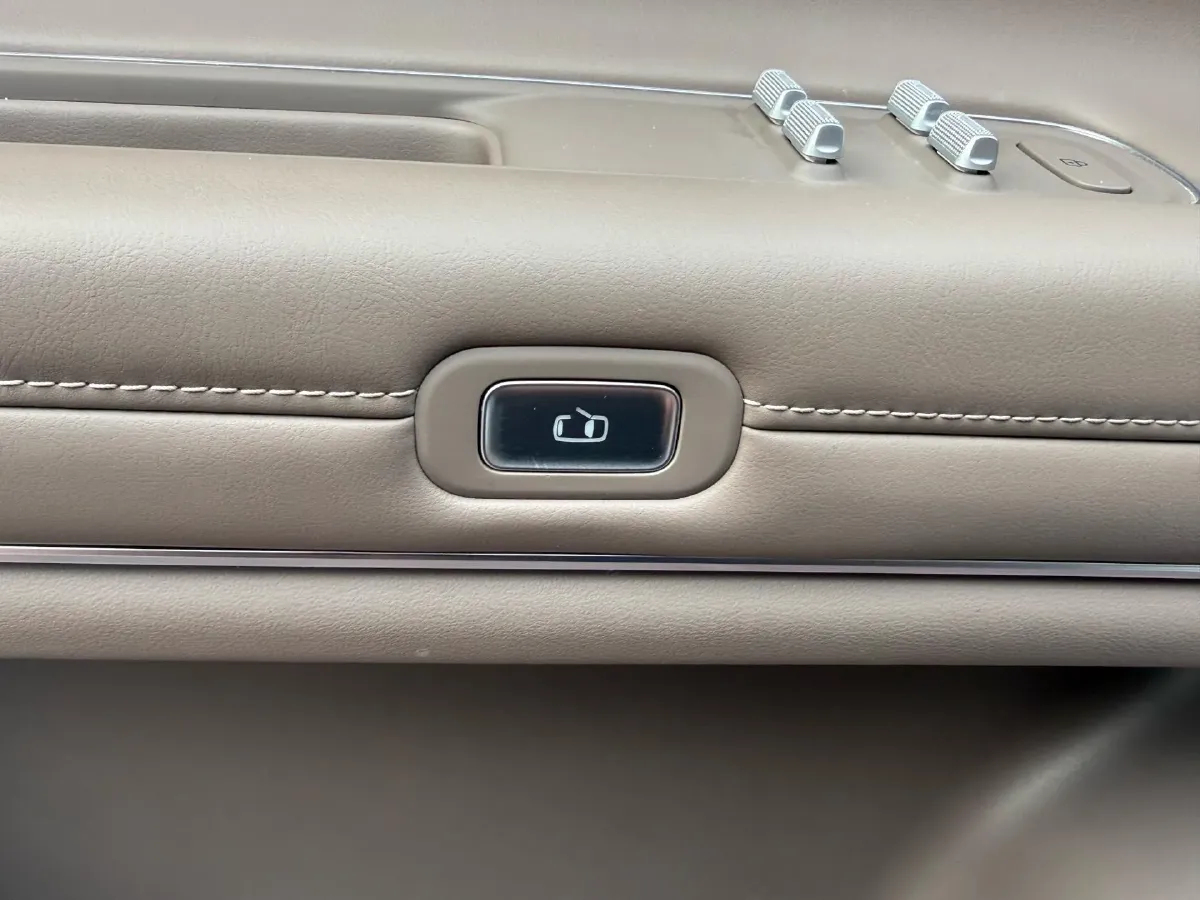 2024 HIMA AITO M9 1.5T 152HP L4 REEV 52KWH,autocango,china used car exporter,china ev exporter,chinese used car exporter,chinese used ev exporter