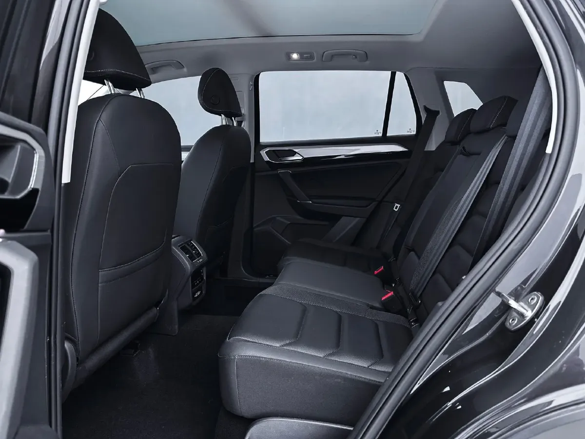 2022 Volkswagen Tayron 1.4T 150HP L4 7DCT,autocango,china used car exporter,china ev exporter,chinese used car exporter,chinese used ev exporter