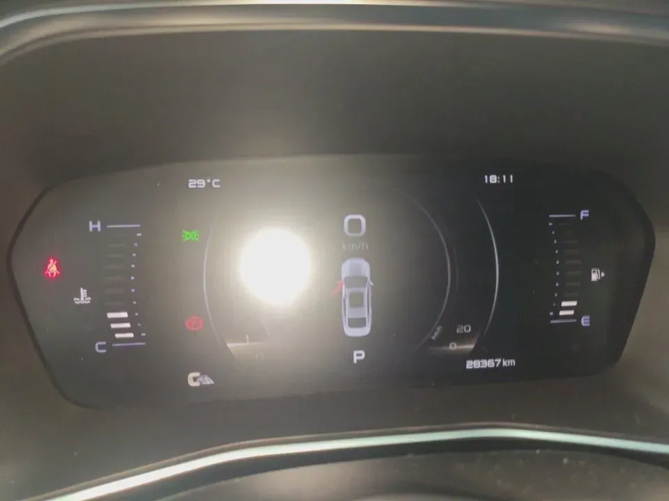 2021 Geely Preface 2.0T 190HP L4 7DCT,autocango,china used car exporter,china ev exporter,chinese used car exporter,chinese used ev exporter