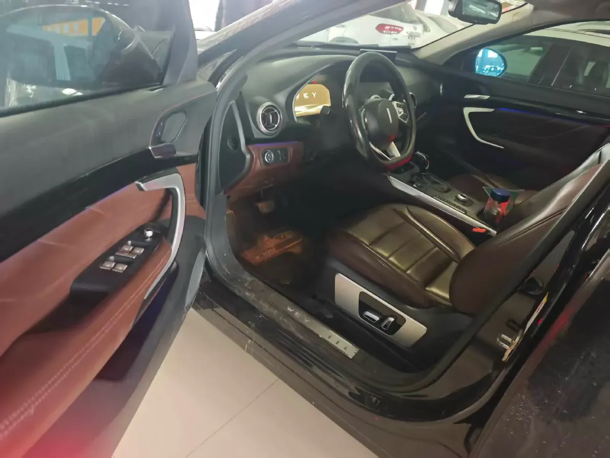 2017 WEY VV7 2.0T 234HP L4 7DCT,autocango,china used car exporter,china ev exporter,chinese used car exporter,chinese used ev exporter