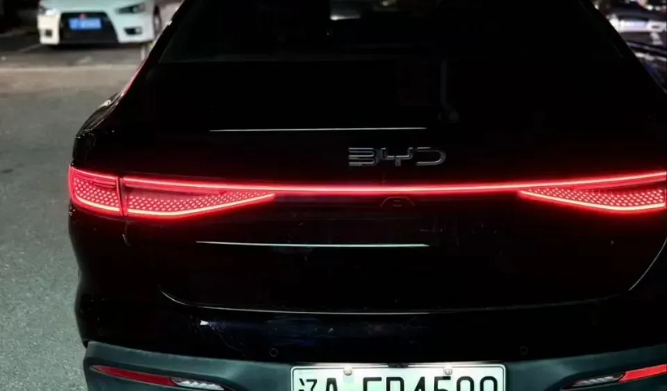 2025 BYD Seal05 DM-i 1.5L 101HP L4 E-CVT PHEV 7.68KWH,autocango,china used car exporter,china ev exporter,chinese used car exporter,chinese used ev exporter