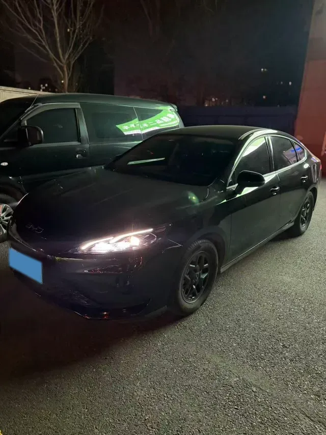 2025 BYD Seal05 DM-i 1.5L 101HP L4 E-CVT PHEV 7.68KWH,autocango,china used car exporter,china ev exporter,chinese used car exporter,chinese used ev exporter