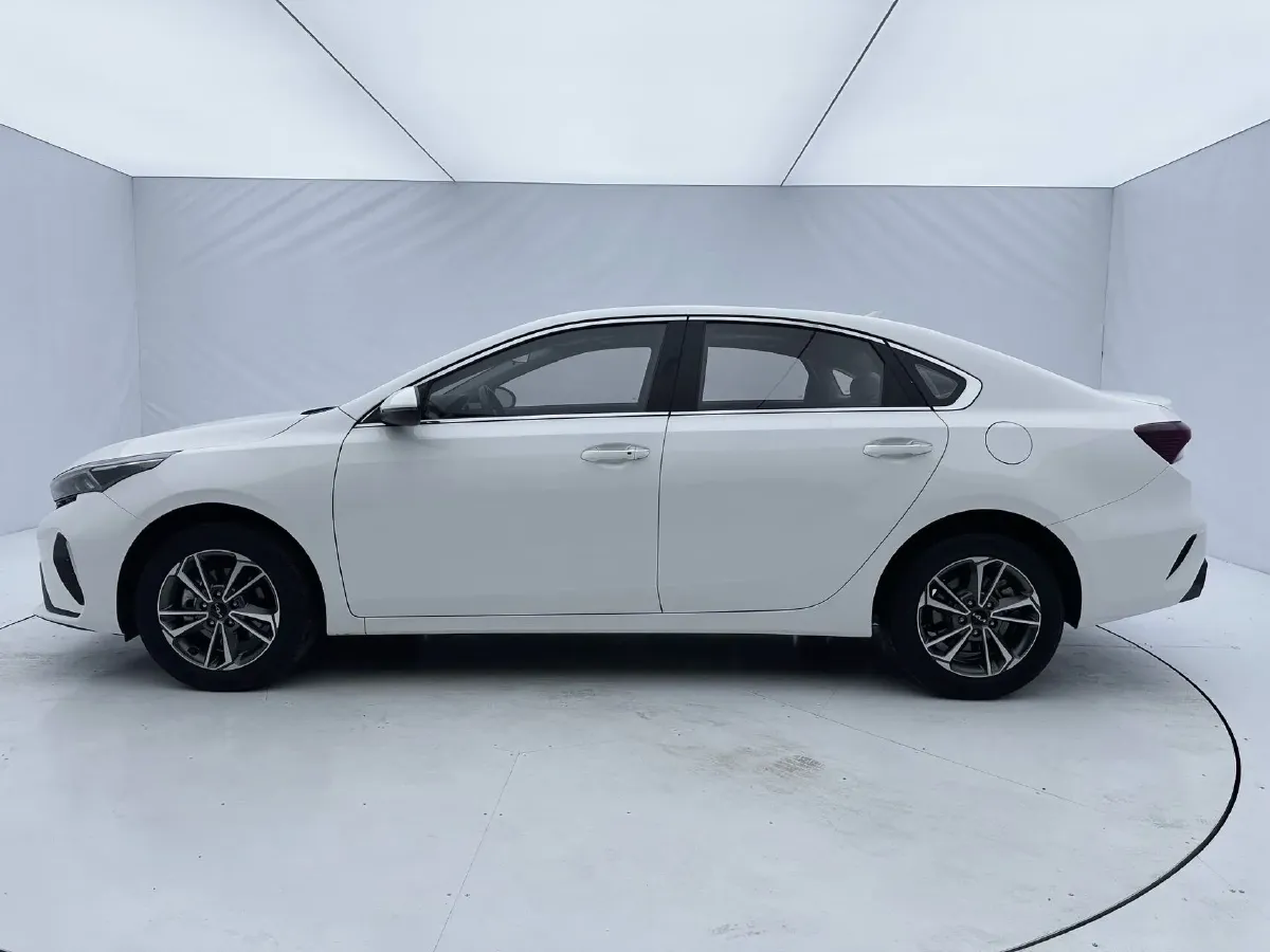 2023 Kia K3 1.5L 115HP L4 CVT,autocango,china used car exporter,china ev exporter,chinese used car exporter,chinese used ev exporter