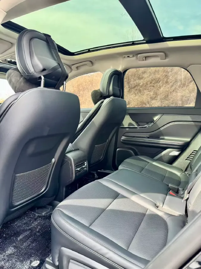 2024 Lincoln Corsair 1.5T 193HP L4 E-CVT Hybrid,autocango,china used car exporter,china ev exporter,chinese used car exporter,chinese used ev exporter