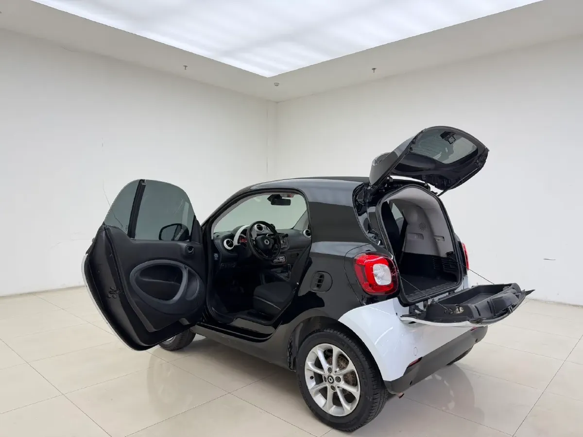 2018 HuangHai JiaoLong 2.4L 143HP L4 5AT,autocango,china used car exporter,china ev exporter,chinese used car exporter,chinese used ev exporter