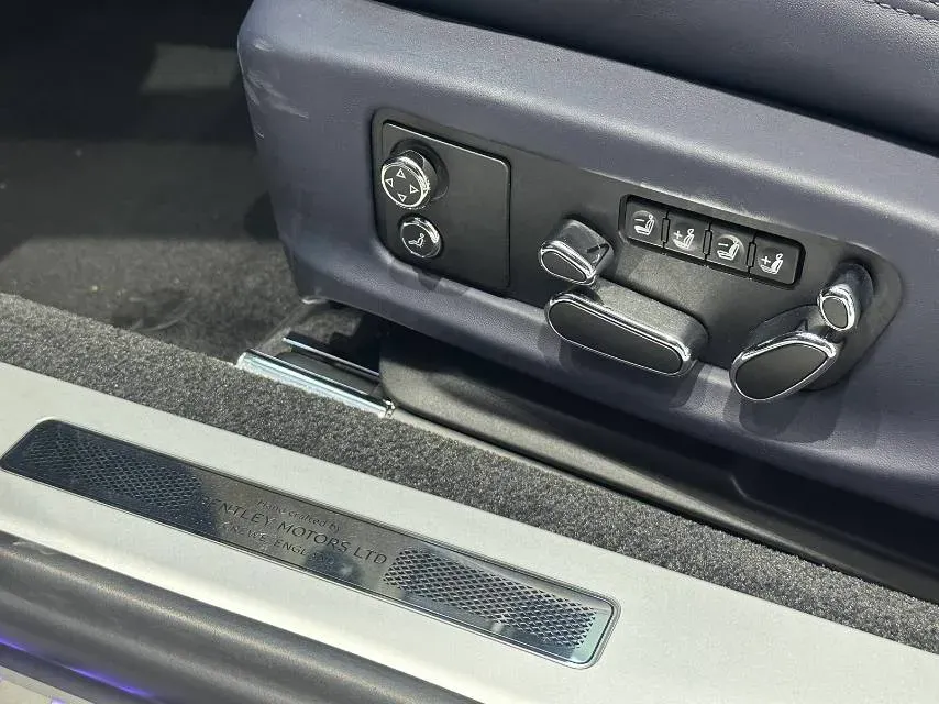 2021 Bentley Continental 6.0T 635HP W12 8DCT,autocango,china used car exporter,china ev exporter,chinese used car exporter,chinese used ev exporter