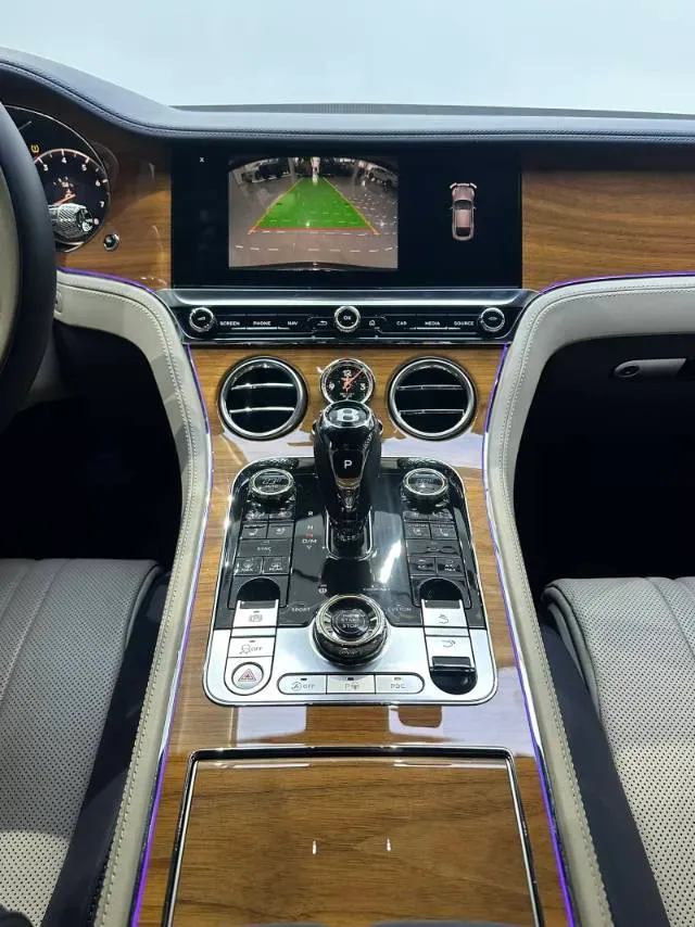 2021 Bentley Continental 6.0T 635HP W12 8DCT,autocango,china used car exporter,china ev exporter,chinese used car exporter,chinese used ev exporter