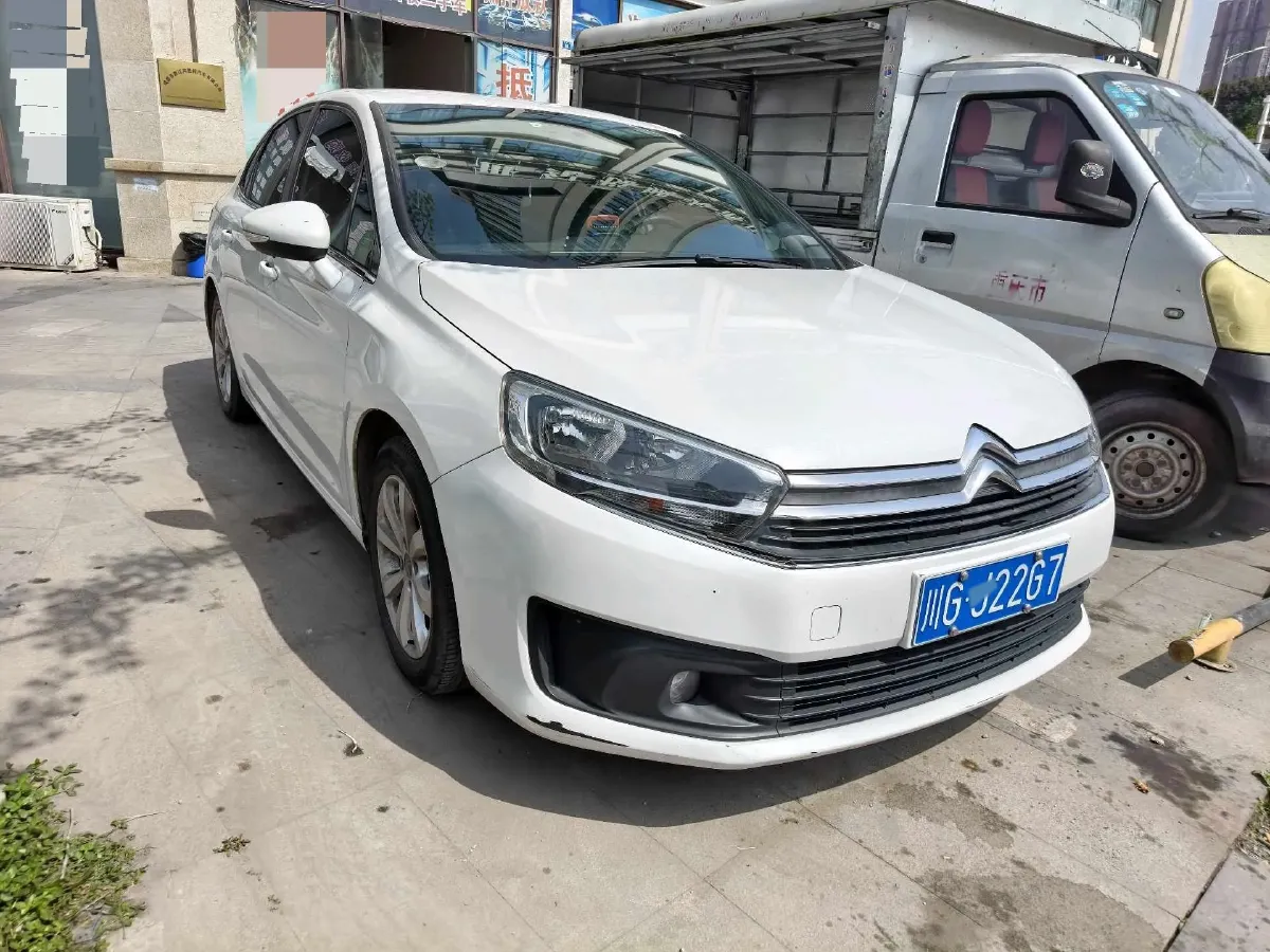 2018 Citroen C4 C-Quatre 1.6L 117HP L4 5MT,autocango,china used car exporter,china ev exporter,chinese used car exporter,chinese used ev exporter