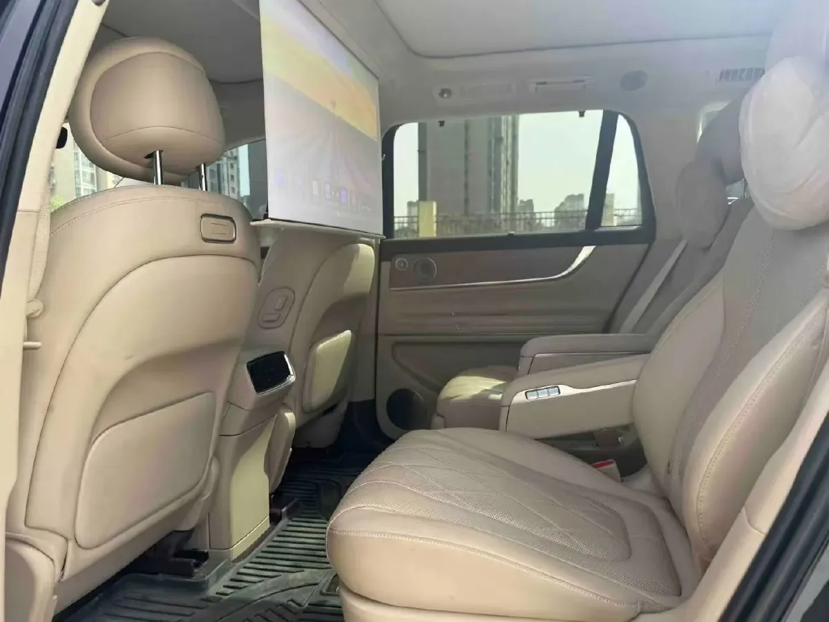 2024 AITO AITO M9 1.5T 152HP L4 REEV 42KWH,autocango,china used car exporter,china ev exporter,chinese used car exporter,chinese used ev exporter