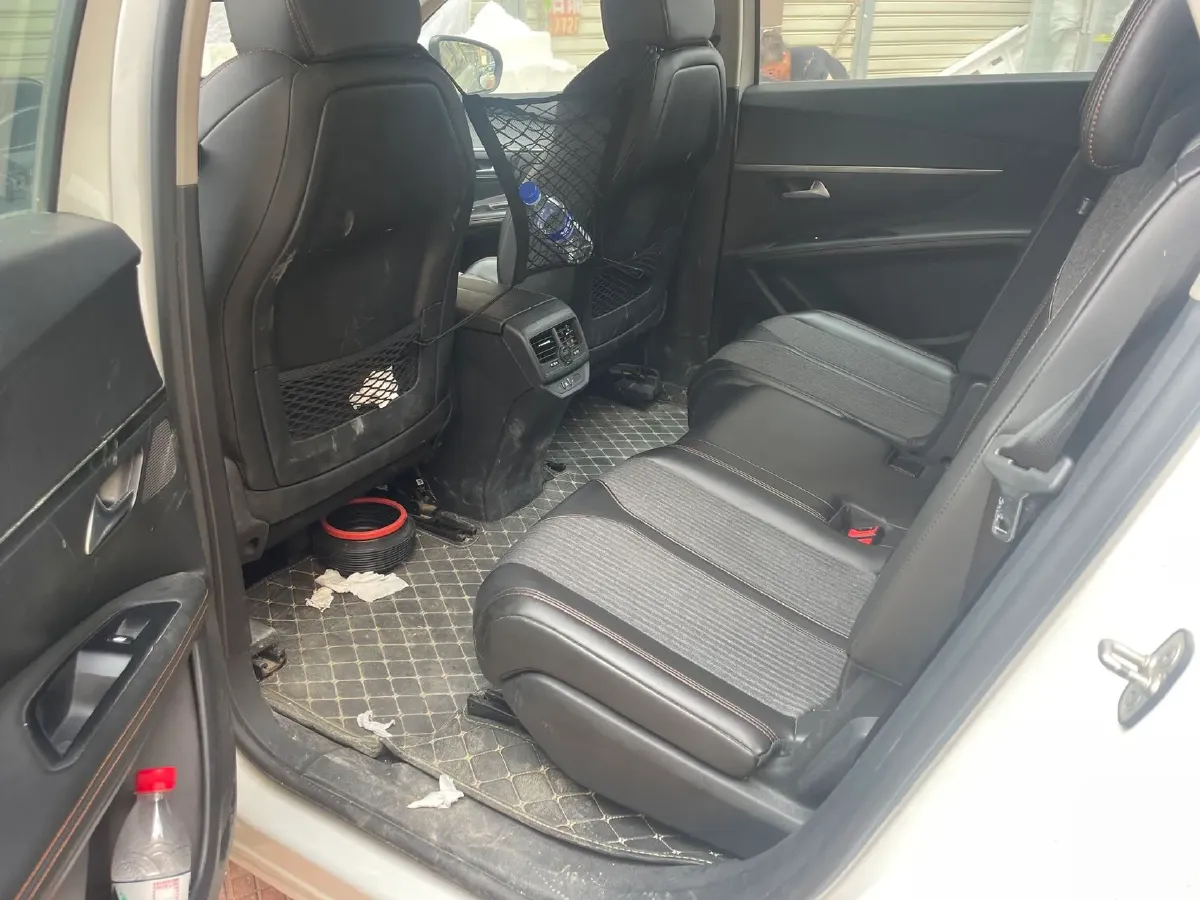 2019 Peugeot 5008 1.8T 204HP L4 6AT,autocango,china used car exporter,china ev exporter,chinese used car exporter,chinese used ev exporter