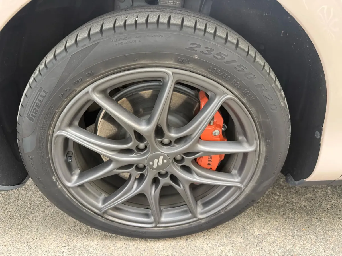 2023 IM LS6 BEV 71KWH,autocango,china used car exporter,china ev exporter,chinese used car exporter,chinese used ev exporter