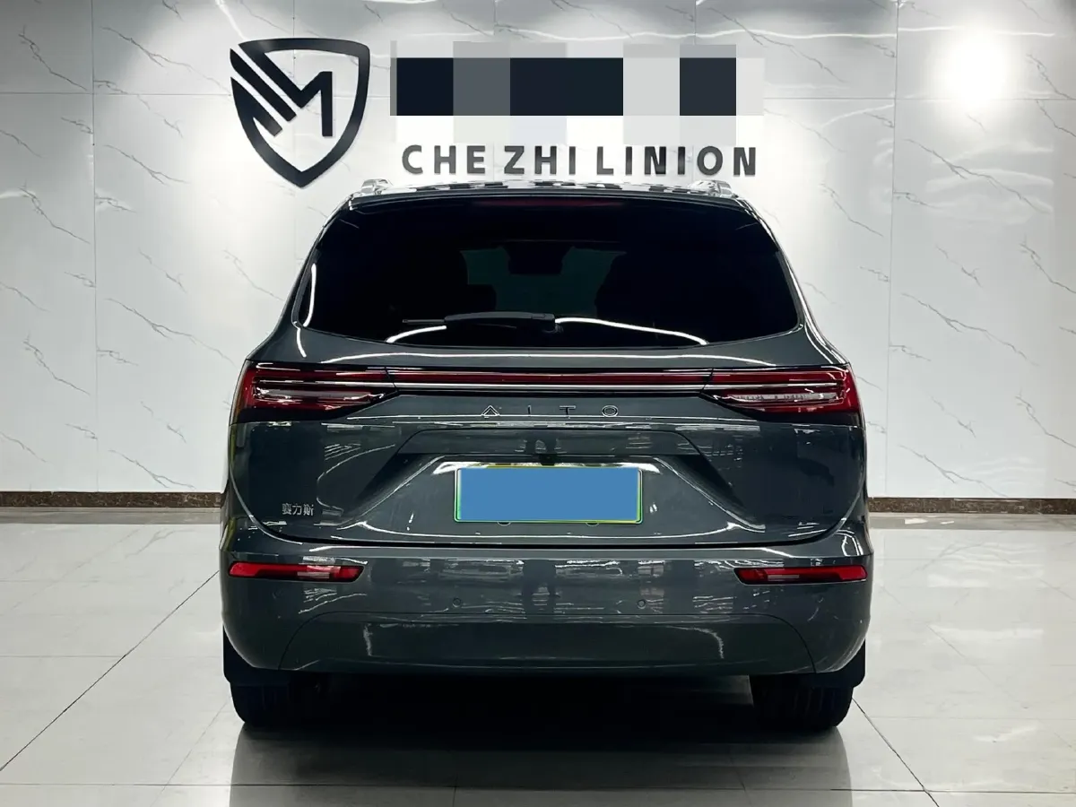 2022 Infiniti Q50L 2.0T 211HP L4 7AT,autocango,china used car exporter,china ev exporter,chinese used car exporter,chinese used ev exporter