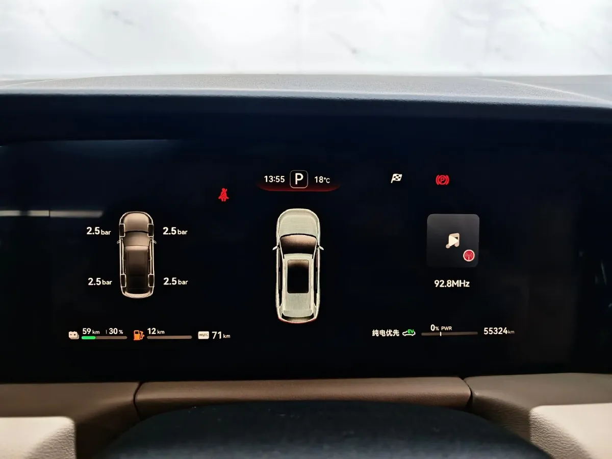 2022 Infiniti Q50L 2.0T 211HP L4 7AT,autocango,china used car exporter,china ev exporter,chinese used car exporter,chinese used ev exporter