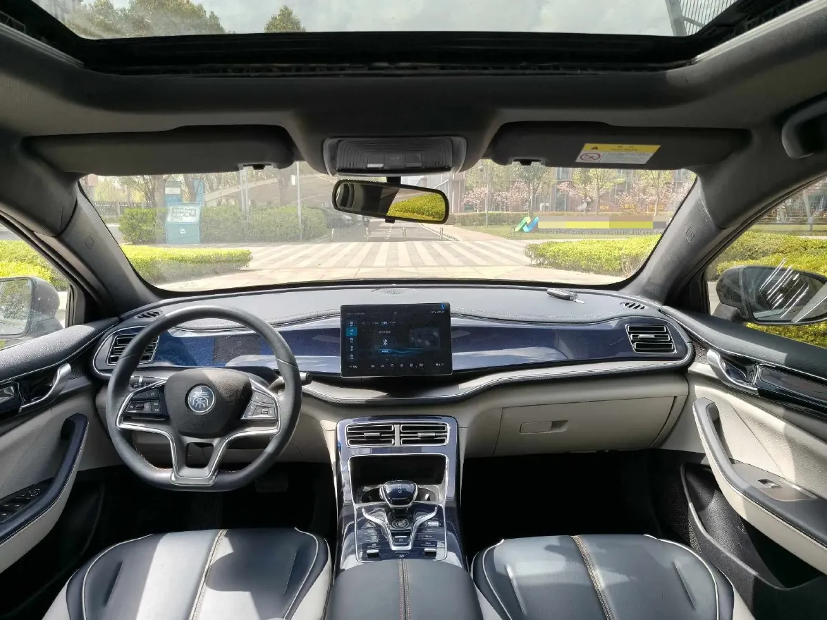 2021 MAXUS G50 1.5T 169HP L4 7DCT,autocango,china used car exporter,china ev exporter,chinese used car exporter,chinese used ev exporter